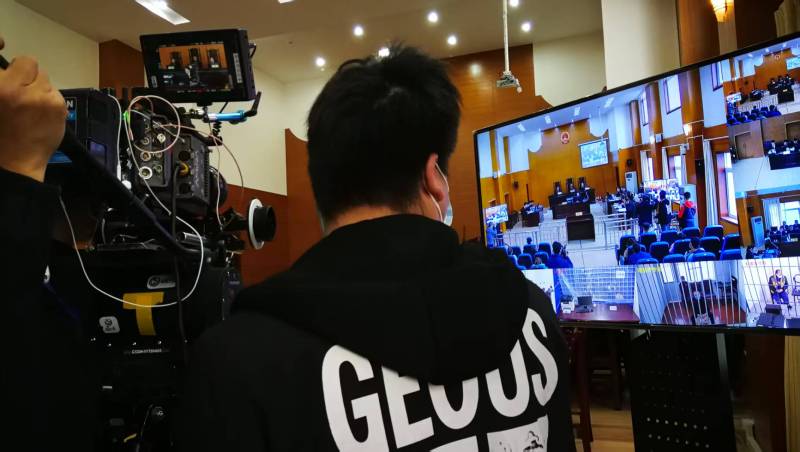 荣成市产品宣传视频制作方案：影棚级光影美学，赋予平价产品轻奢质感